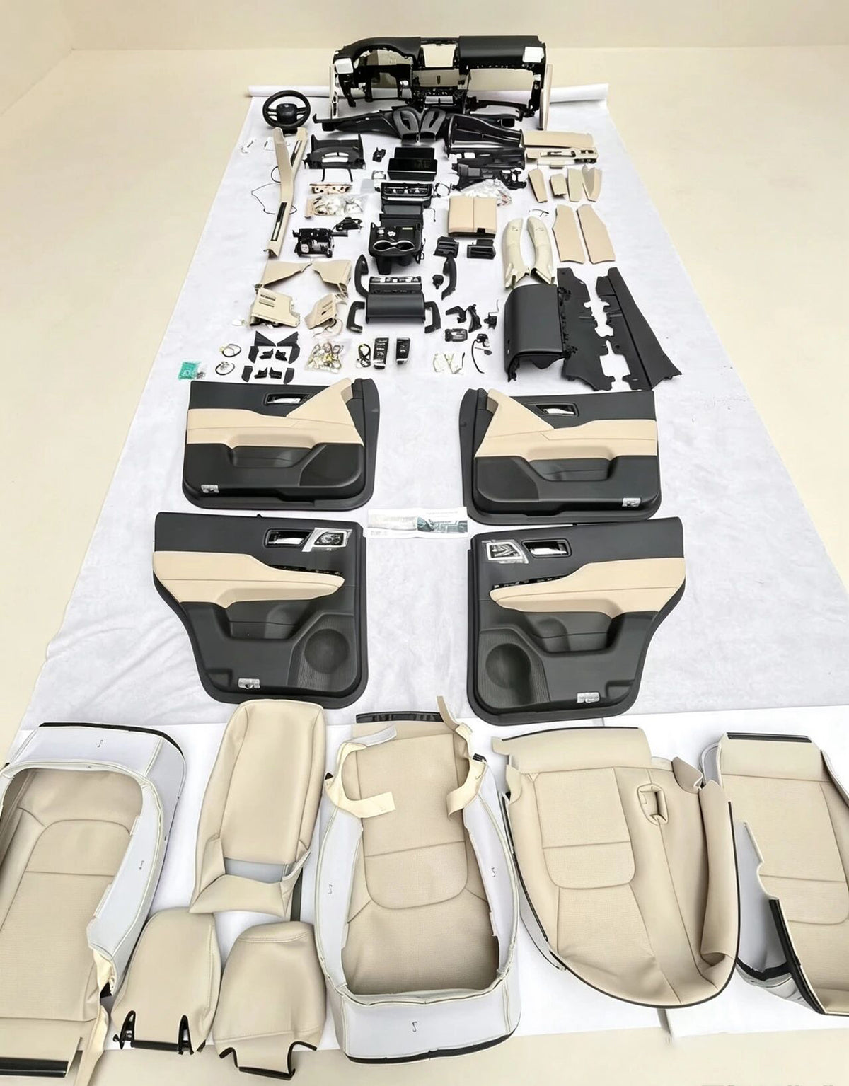 2008-2020 LC300 Interior Kit 1:1 Beige